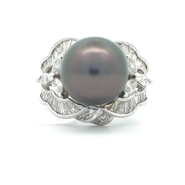 18KT White Gold Tahitian Pearl and 1.03ctw Diamond Estate Cocktail ring Harmony Jewellers Grimsby, ON