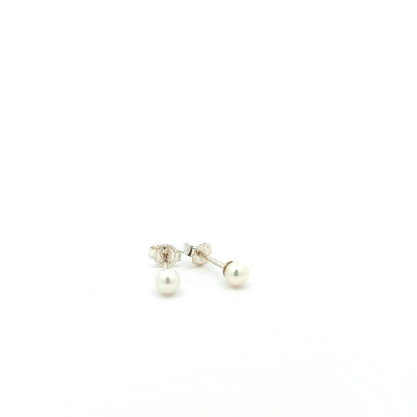 Sterling Silver 4-4.5mm Freshwater Pearl Stud Earrings Harmony Jewellers Grimsby, ON