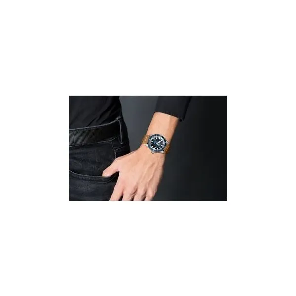 Captain cook automatic on sale