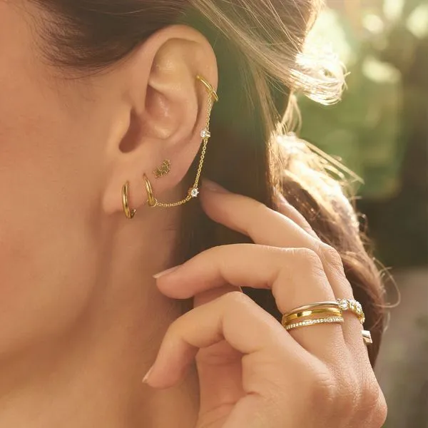 Single Hoop Earring Classic Gold Image 3 Harmony Jewellers Grimsby, ON