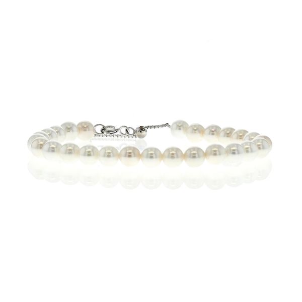 Reign Sterling Silver Pearl Bracelet and Pearl and CZ Earring Set Image 2 Harmony Jewellers Grimsby, ON