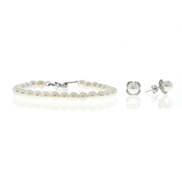 Reign Sterling Silver Pearl Bracelet and Pearl and CZ Earring Set Harmony Jewellers Grimsby, ON