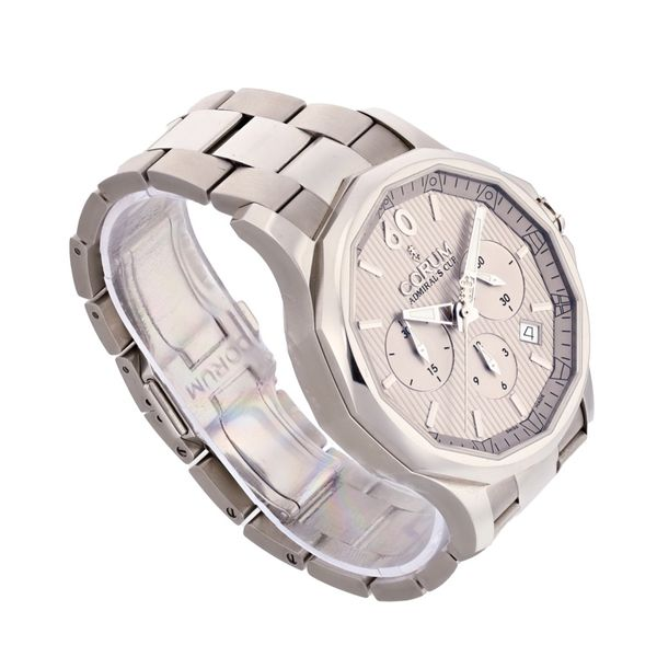 Corum Admiral's Cup Legend  984.101.20/V705 FH10  42mm 2012 Image 3 Harmony Jewellers Grimsby, ON