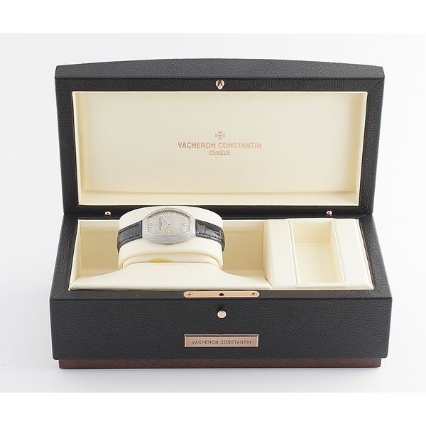 Vacheron Constantin Egerie 18kt White Gold & Diamond Case 25541 25mm 2018 Image 4 Harmony Jewellers Grimsby, ON