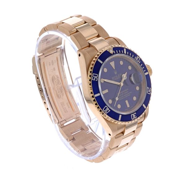 Rolex Submariner 16618 40mm 1991 Image 3 Harmony Jewellers Grimsby, ON