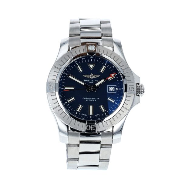 Breitling Avenger GMT 45 A32395 45mm 2021 Harmony Jewellers Grimsby, ON