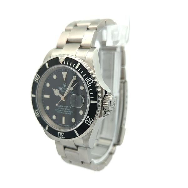 Rolex Submariner Date 16610 40mm 2007 Image 2 Harmony Jewellers Grimsby, ON
