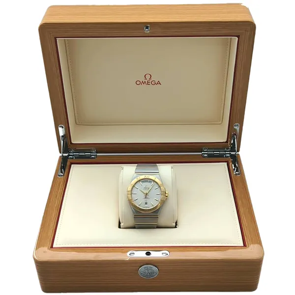 Omega Constellation 123.20.38.22.02.002 38mm Circa 2016 Image 5 Harmony Jewellers Grimsby, ON