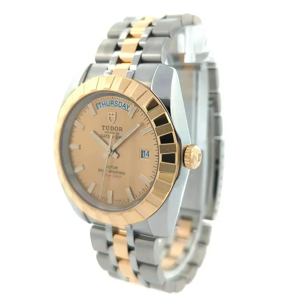 Tudor Day-Date Classic 23013 40mm Circa 2021 Image 2 Harmony Jewellers Grimsby, ON