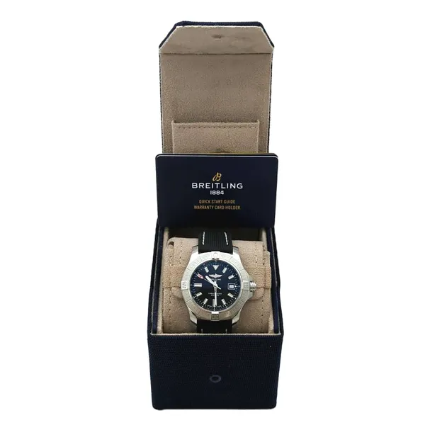 Breitling Avenger Automatic 43 A17318 2024 Image 4 Harmony Jewellers Grimsby, ON