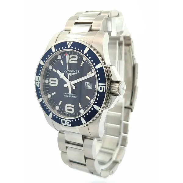 Longines HydroConquest L38414966 44mm 2023 Image 2 Harmony Jewellers Grimsby, ON