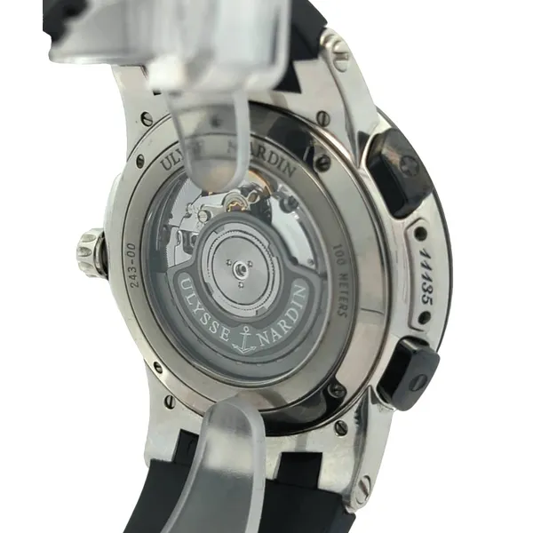 Ulysse Nardin Executive Dual Time 243-00 43mm Circa 2015 Image 3 Harmony Jewellers Grimsby, ON