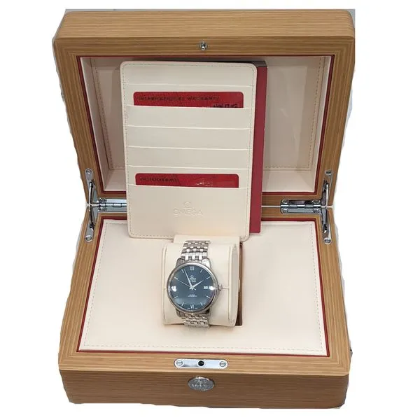 Omega DeVille Prestige Co-Axial 424.10.40.20.03.001 39.5mm 2023 Image 4 Harmony Jewellers Grimsby, ON