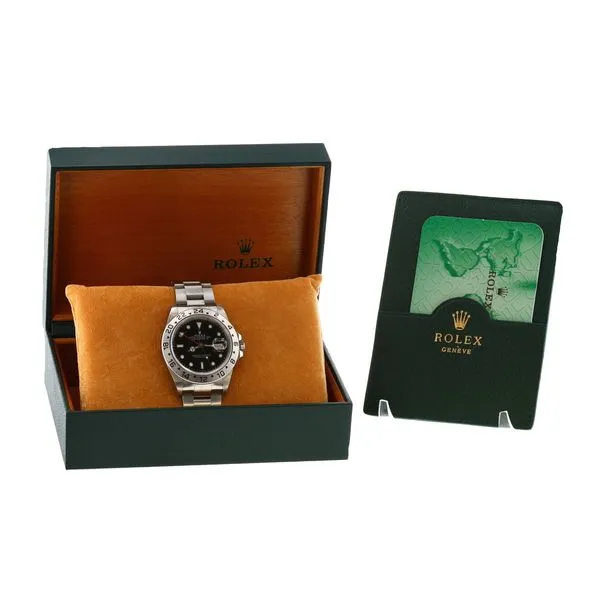 Rolex Explorer II 16570 40mm 1999 Image 4 Harmony Jewellers Grimsby, ON