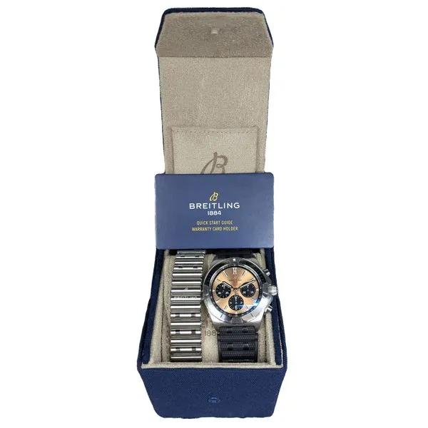 Breitling Chronomat BO1 42mm 2024 Image 5 Harmony Jewellers Grimsby, ON