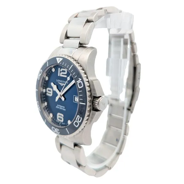Longines Hydroconquest Automatic L37804966 39mm 2024 Image 2 Harmony Jewellers Grimsby, ON