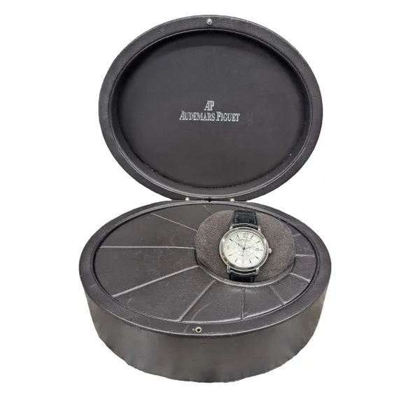 Audemars Piguet Millenary 14908BC 38.5mm Circa 2001 Image 4 Harmony Jewellers Grimsby, ON