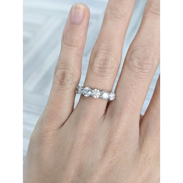 18KT White Gold 2.58ctw Diamond Band Image 2 Harmony Jewellers Grimsby, ON