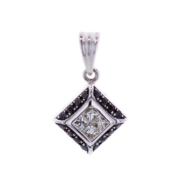 18KT White Gold 0.54ctw Black and White Diamond Pendant Harmony Jewellers Grimsby, ON