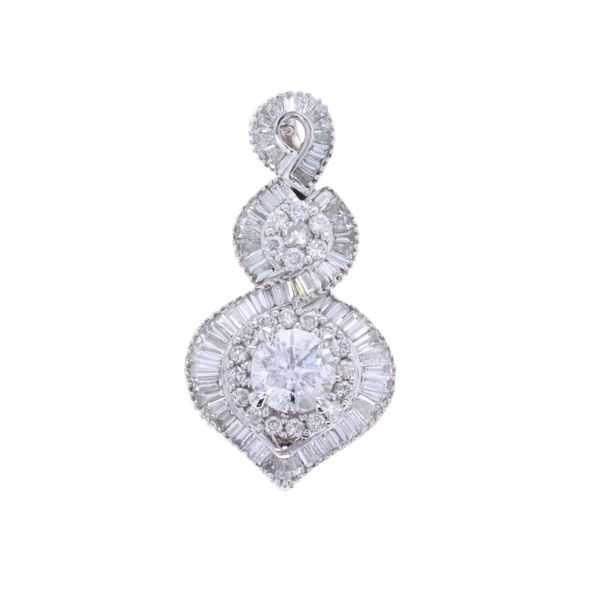 18KT White Gold 2.56ctw Diamond Pendant Harmony Jewellers Grimsby, ON
