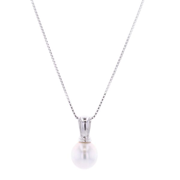 14-18KT White Gold Pearl Necklace Final Sale Harmony Jewellers Grimsby, ON