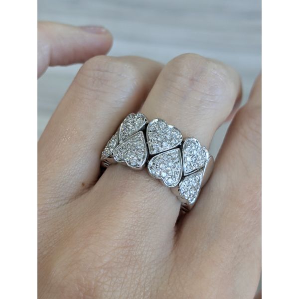 18KT White Gold 0.60ctw Diamond Heart Band Image 2 Harmony Jewellers Grimsby, ON