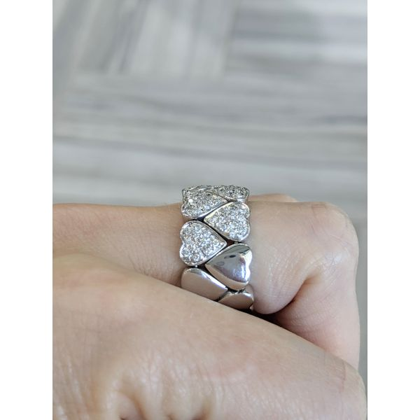 18KT White Gold 0.60ctw Diamond Heart Band Image 3 Harmony Jewellers Grimsby, ON
