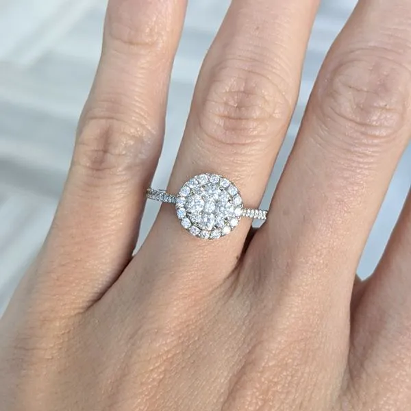 14KT White Gold 0.76ctw Diamond Cluster Ring Final Sale Image 2 Harmony Jewellers Grimsby, ON