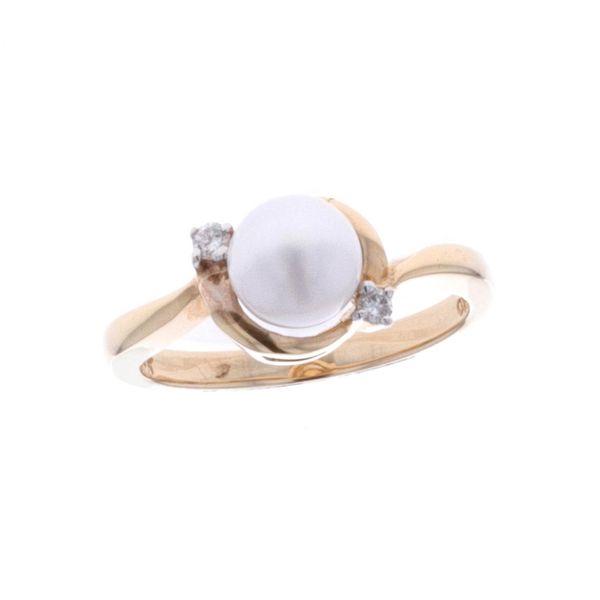 14KT Yellow Gold Pearl and Diamond Ring Final Sale Harmony Jewellers Grimsby, ON