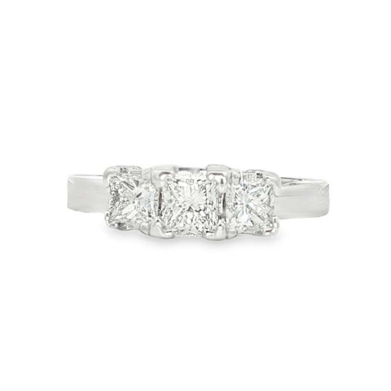 1 1/4CTW Diamond 3-Stone Estate Ring Harris Jeweler Troy, OH