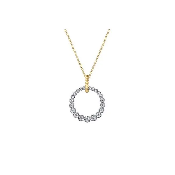 Graduated Diamond Circle Pendant Harris Jeweler Troy, OH