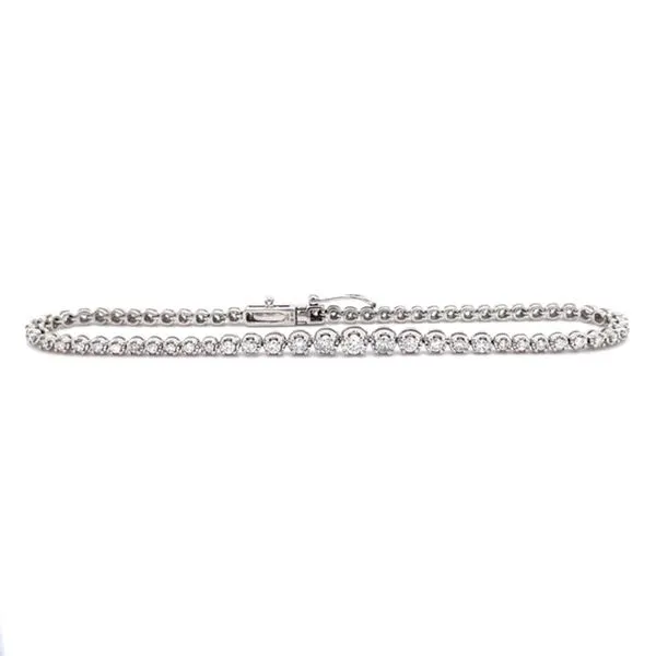 4CTW Graduated Diamond Tennis Bracelet Harris Jeweler Troy, OH