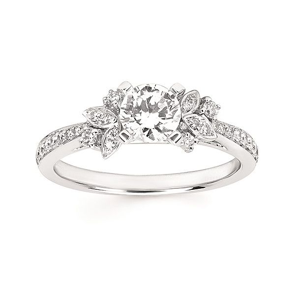 Engagement Ring Harr's Jewelry St. Johns, MI