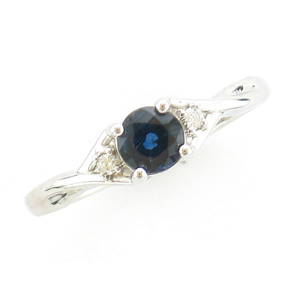 Fashion Ring Harr's Jewelry St. Johns, MI