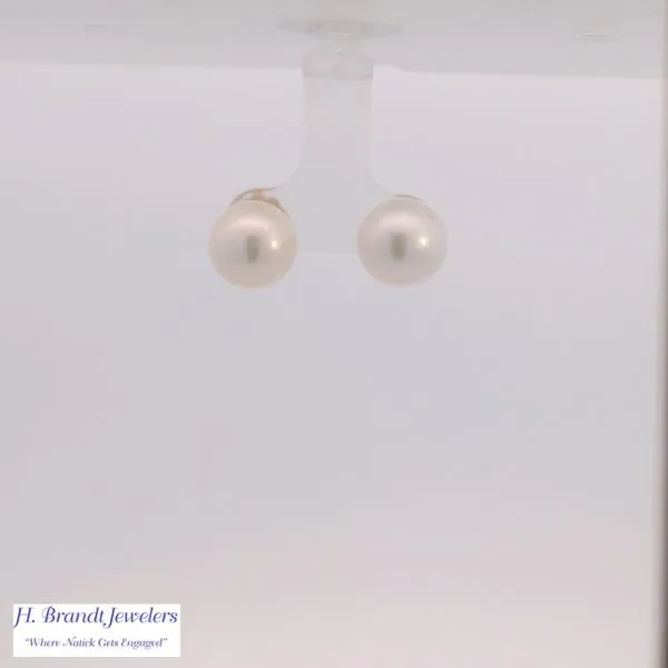 Strand H. Brandt Jewelers Natick, MA