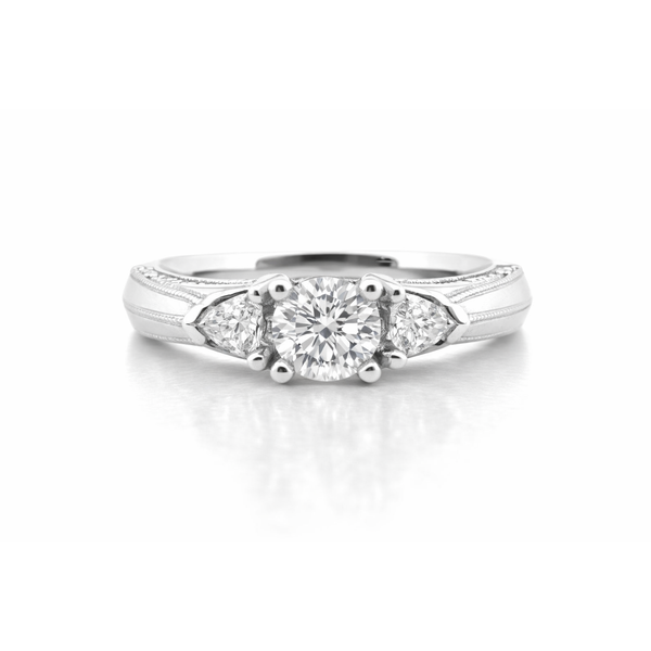 Engagement Ring Heiser's Jewelry Aberdeen, SD