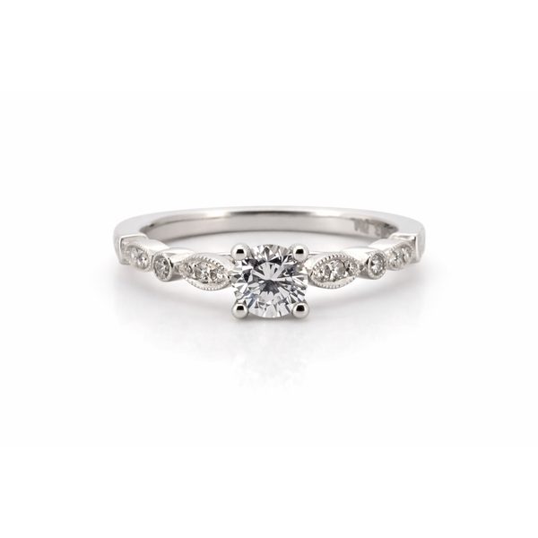 Engagement Ring Heiser's Jewelry Aberdeen, SD