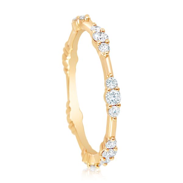 Fashion Ring Image 2 Heiser's Jewelry Aberdeen, SD