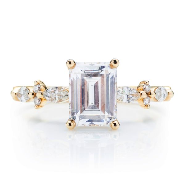 Ring Heiser's Jewelry Aberdeen, SD