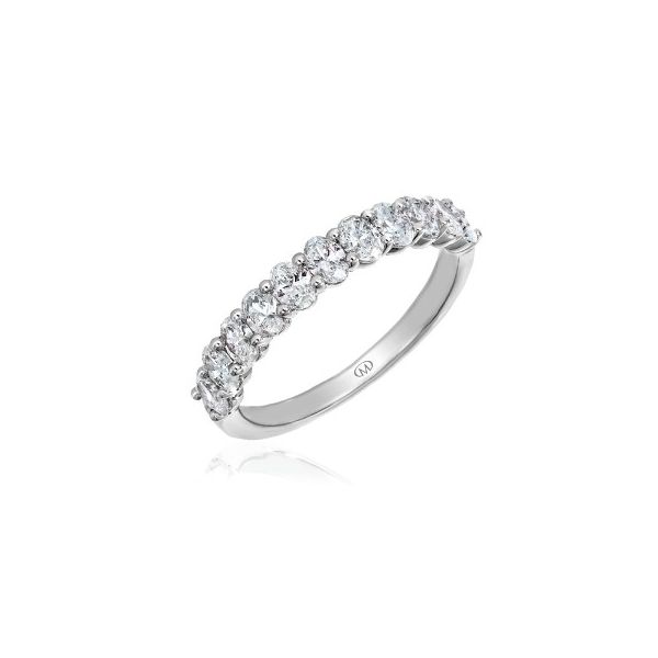 Lab Grown Oval Diamond Band Hingham Jewelers Hingham, MA