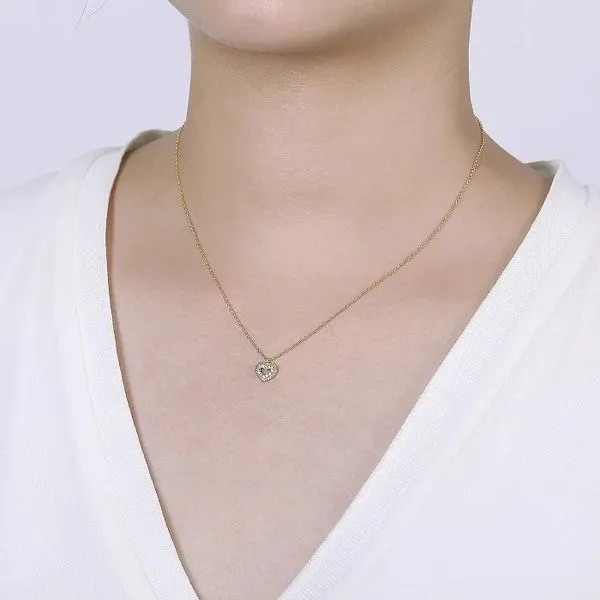 Diamond Pave Heart Pendant Necklace Image 3 Hingham Jewelers Hingham, MA