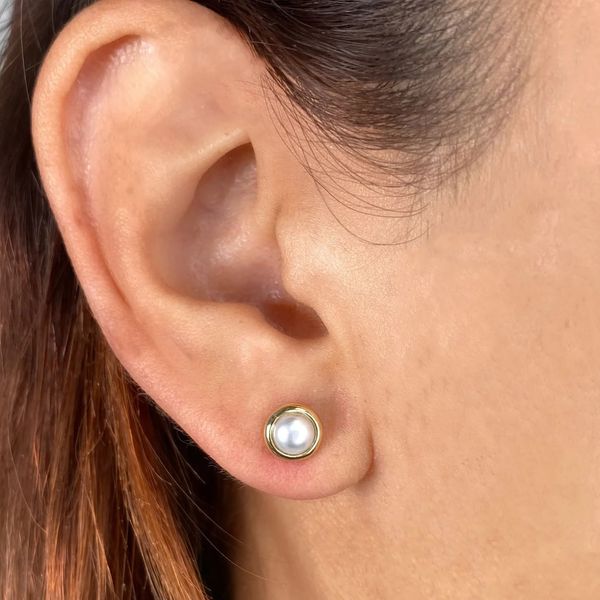 Pearl Circle Stud Earrings Image 2 Hingham Jewelers Hingham, MA