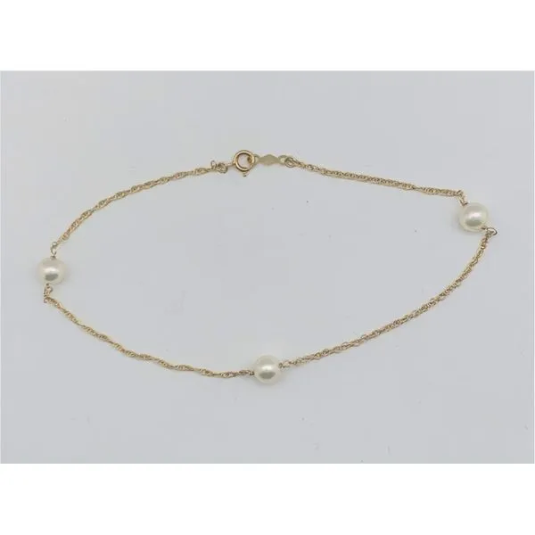 Pearl Station Bracelet Hingham Jewelers Hingham, MA