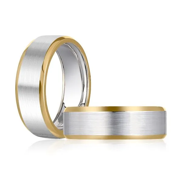 Expandable Beveled Edge Wedding Band