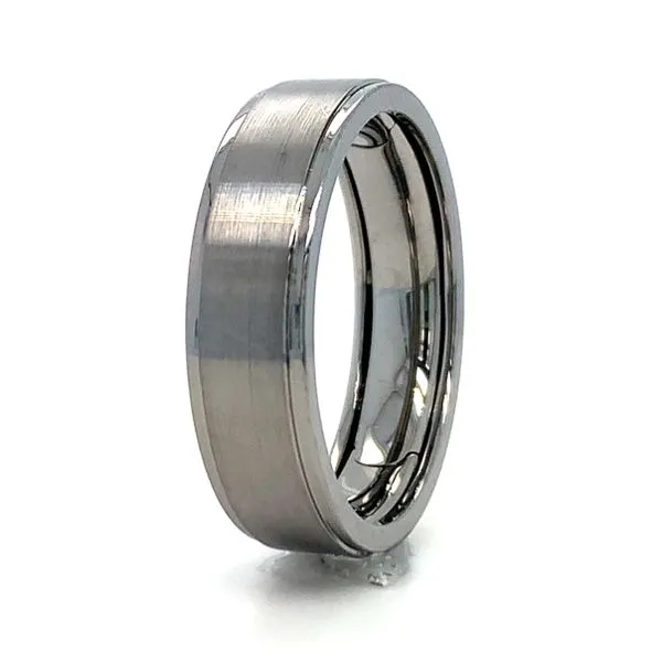 Expandable Satin Finish Center Wedding Band
