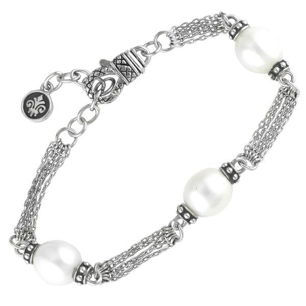 Freshwater Pearl Bracelet Hingham Jewelers Hingham, MA