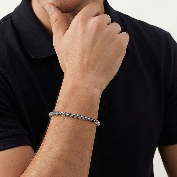 Round Box Chain Bracelet Image 3 Hingham Jewelers Hingham, MA