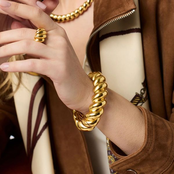Ravello Statement Hinge Bangle Image 3 Hingham Jewelers Hingham, MA