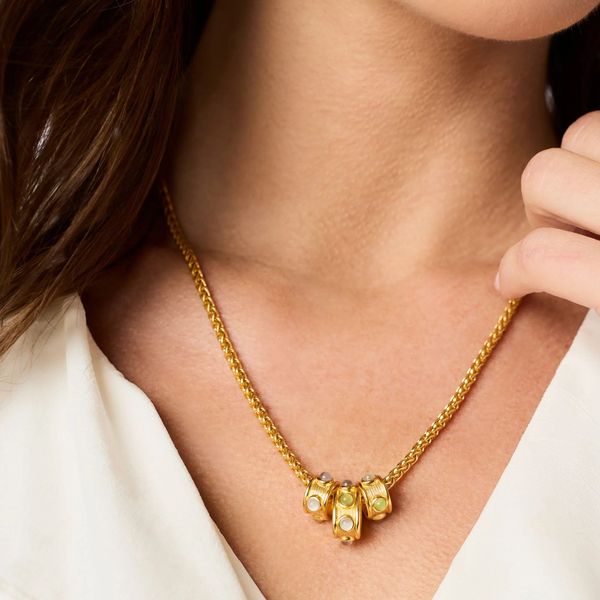 Cobblestone Loop Necklace Image 3 Hingham Jewelers Hingham, MA