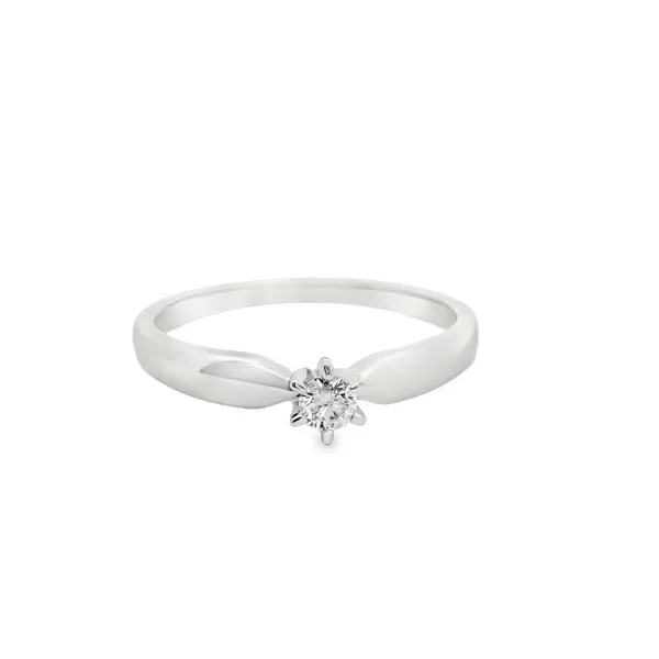Diamond Solitaire Ring Hogan's Jewelers Gaylord, MI